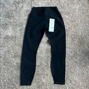 NWT Alo High Waist 7/8 Highlight Leggings
